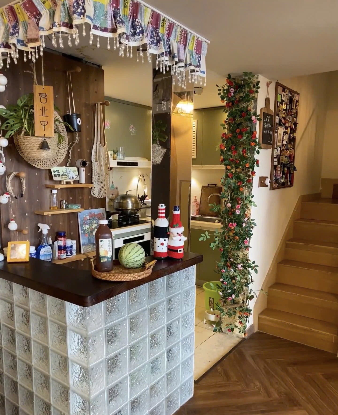 10 Ý Tưởng Decor Nhỏ Với Gạch Kính VAC-INDO Không Cần Xây